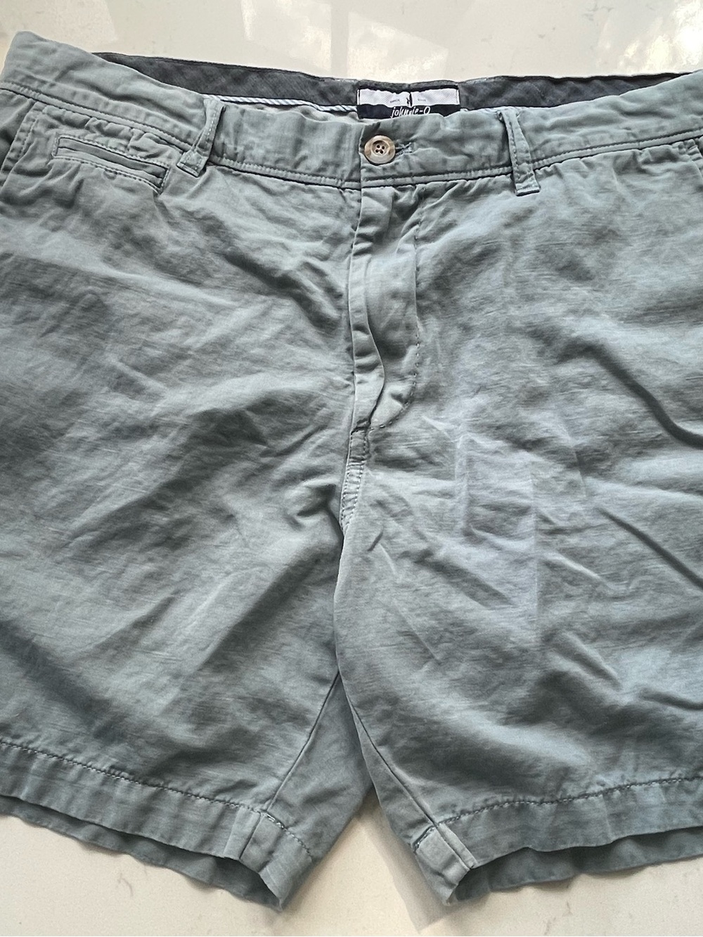 johnnie-O Shorts, women’s 34: excellent